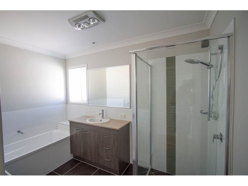 70 Brampton Crescent, Mountain Creek QLD 4557