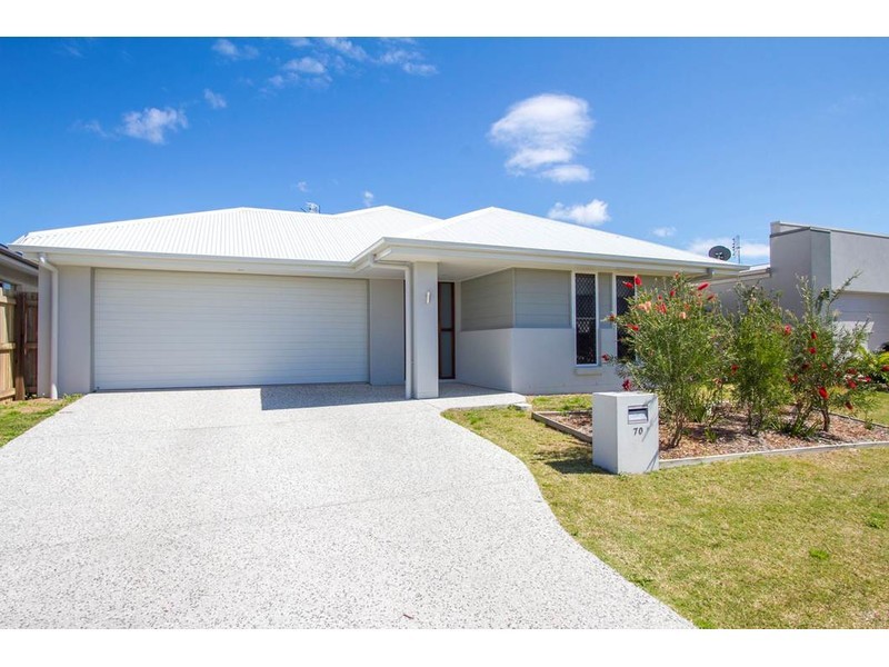 70 Brampton Crescent, Mountain Creek QLD 4557