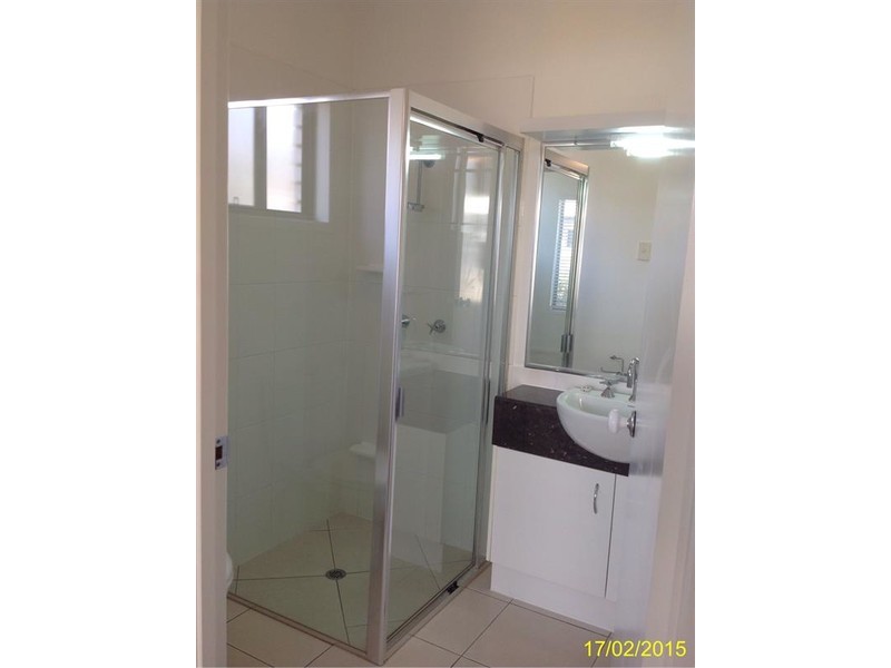 10 Griffin Crescent, Caloundra West QLD 4551