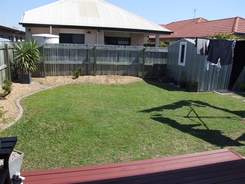 10 Griffin Crescent, Caloundra West QLD 4551