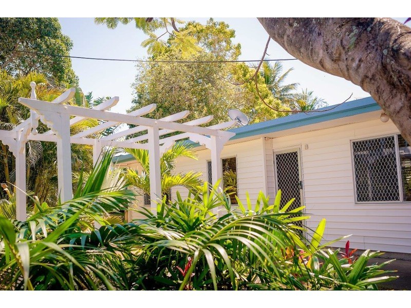 1A Gentle Avenue, Bucasia QLD 4750