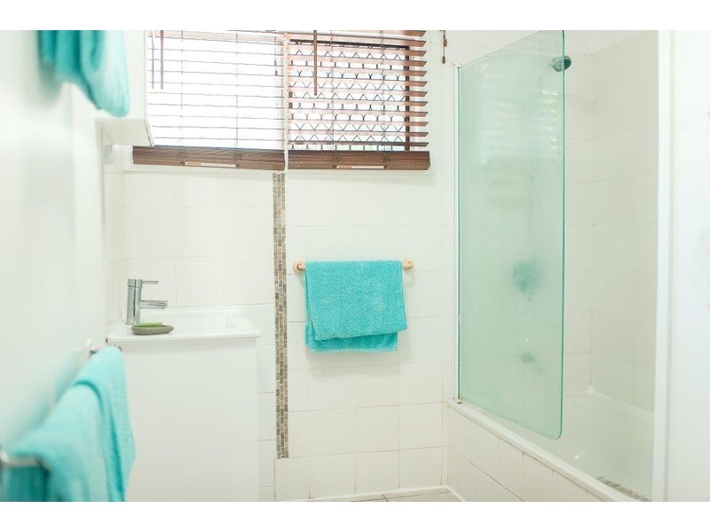 1A Gentle Avenue, Bucasia QLD 4750