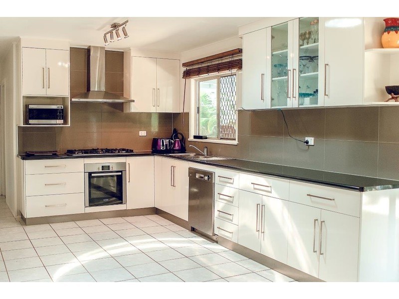 1A Gentle Avenue, Bucasia QLD 4750