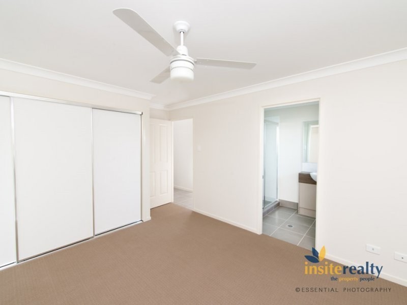 27 Henley Close, Blacks Beach QLD 4740