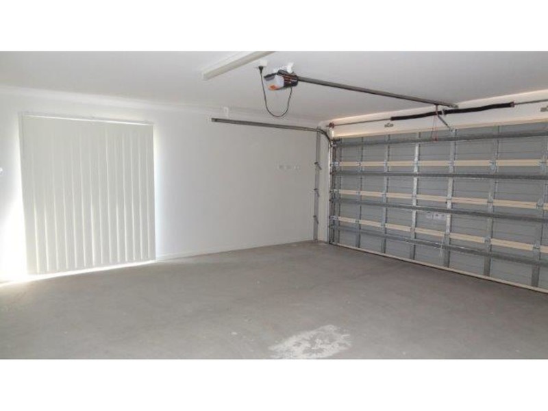 53 Commander Parade, Shoal Point QLD 4750