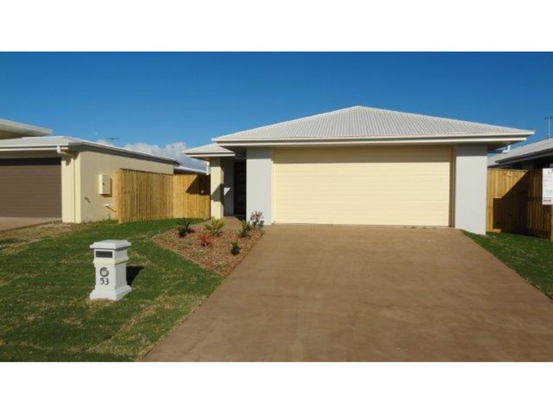 53 Commander Parade, Shoal Point QLD 4750