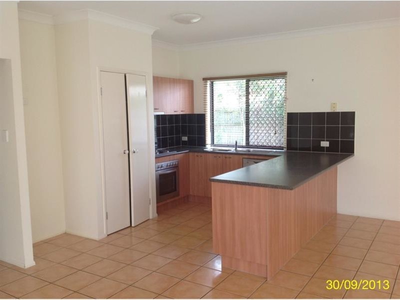 10 Burke Close, Sippy Downs QLD 4556