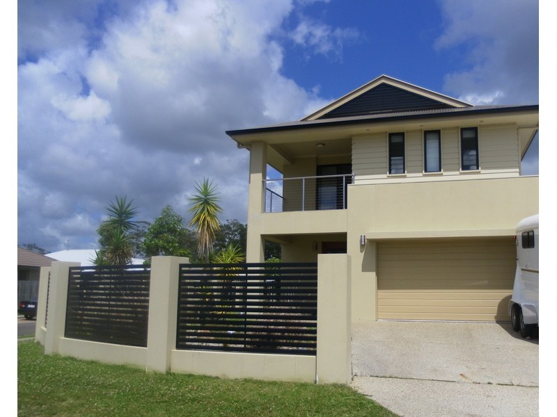 10 Creekside Drive, Sippy Downs QLD 4556