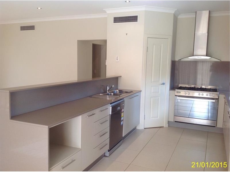 10 Creekside Drive, Sippy Downs QLD 4556