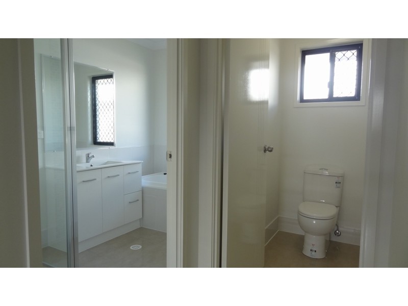 79 Scarborough Circuit, Blacks Beach QLD 4740