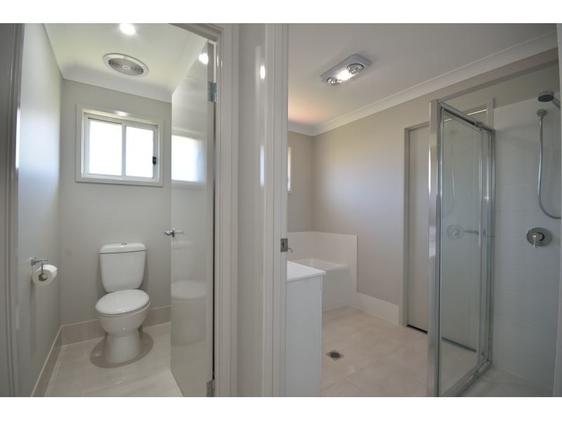 13a Poole Road, Glass House Mountains QLD 4518