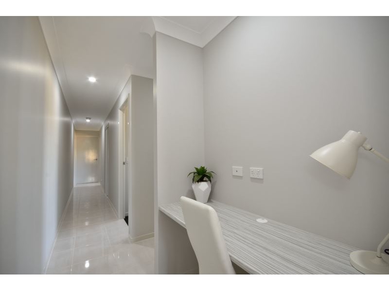 13b Poole Road, Glass House Mountains QLD 4518