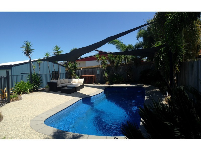 3 Bedwell Close, Rural View QLD 4740