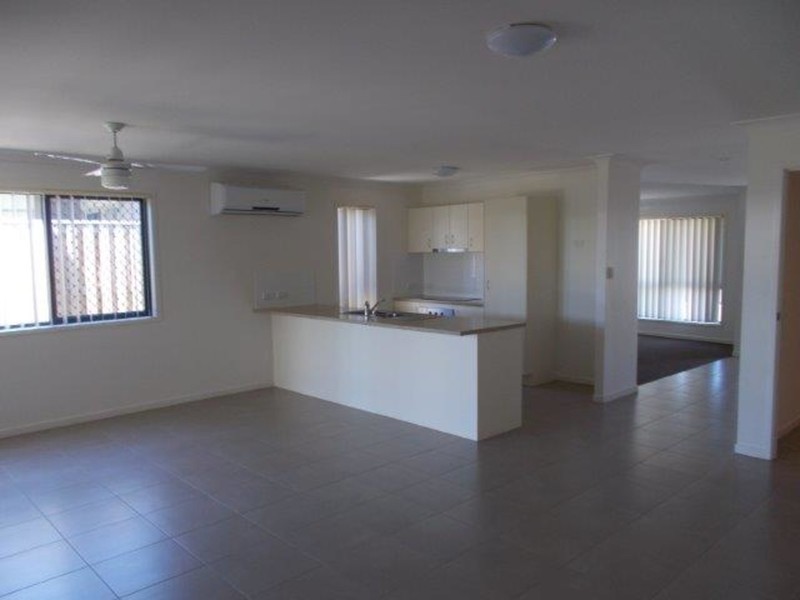 28 Trinity Parade, Blacks Beach QLD 4740