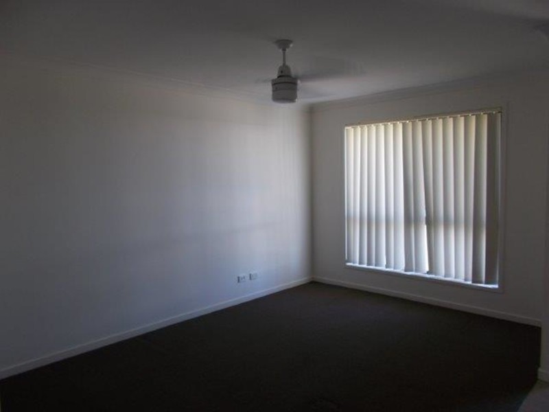 28 Trinity Parade, Blacks Beach QLD 4740