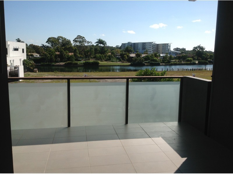 8/1 Amity Avenue, Maroochydore QLD 4558
