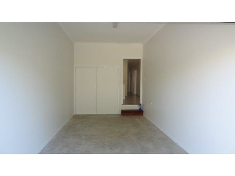 32 Vincent Street, South Mackay QLD 4740