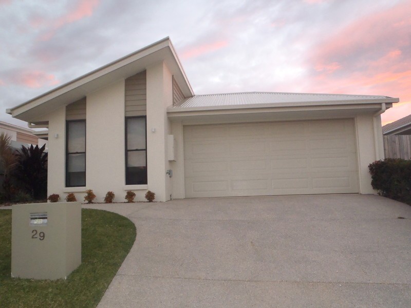 29 Tibouchina Street, Mountain Creek QLD 4557