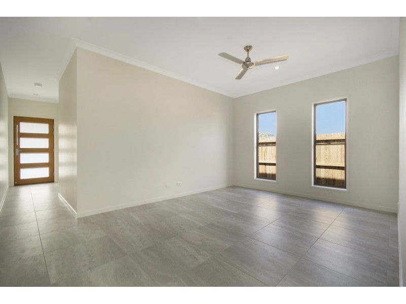 11 Apple Circuit, Griffin QLD 4503
