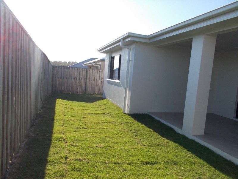 35 Trinity Parade, Blacks Beach QLD 4740