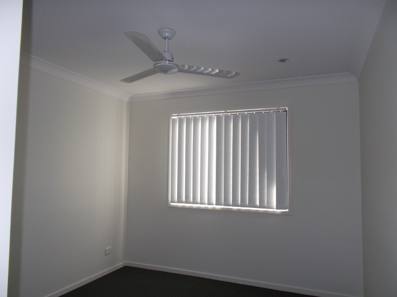 35 Trinity Parade, Blacks Beach QLD 4740