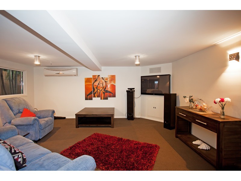 15 Brampton Avenue, Bucasia QLD 4750