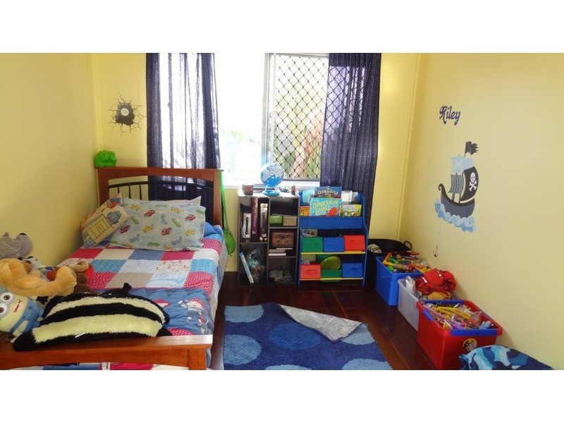 15 Brampton Avenue, Bucasia QLD 4750