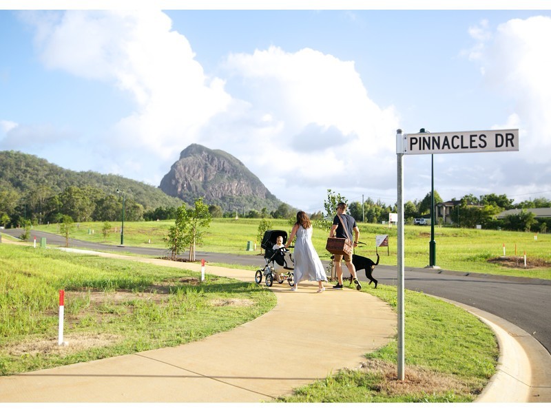 41 Poole Road, Glass House Mountains QLD 4518