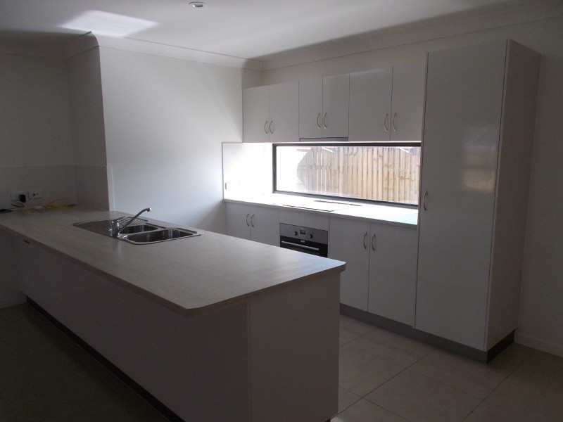 70 Commander Parade, Shoal Point QLD 4750