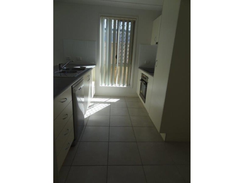 8 Warilla View, Blacks Beach QLD 4740