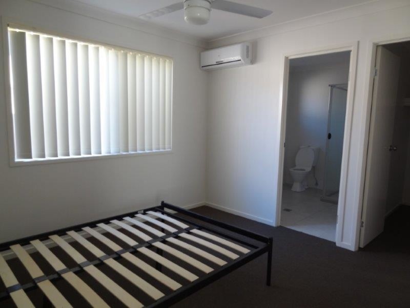 8 Warilla View, Blacks Beach QLD 4740