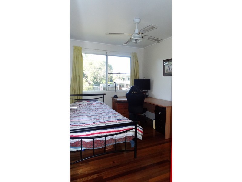 1 Edmonds Street, Bucasia QLD 4750