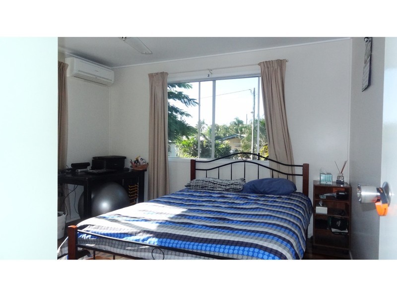 1 Edmonds Street, Bucasia QLD 4750