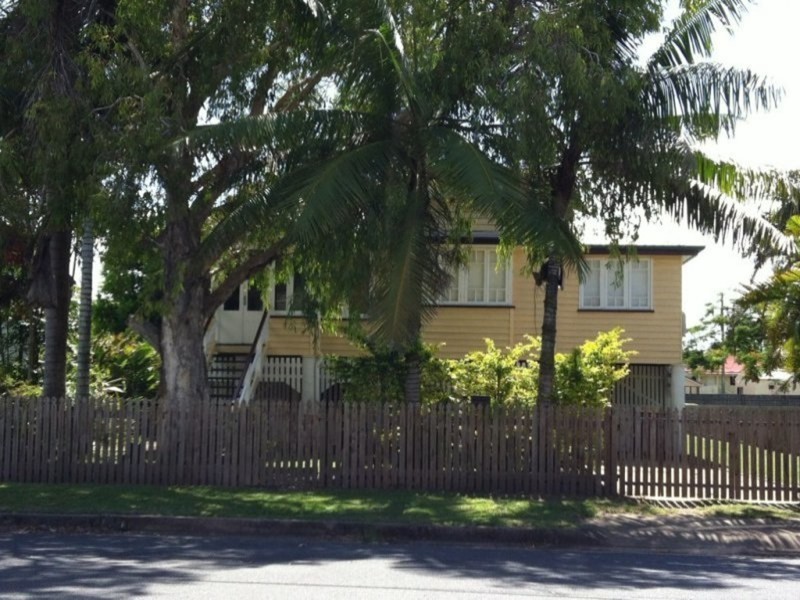 15 English Street, South Mackay QLD 4740