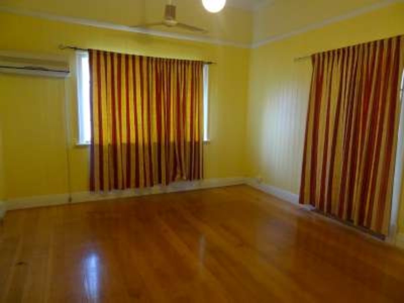 15 English Street, South Mackay QLD 4740