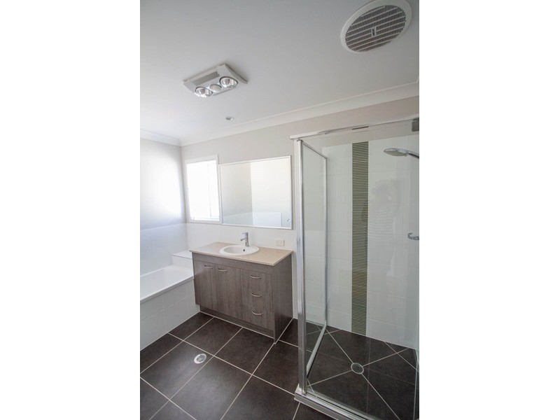 70 Brampton Crescent, Mountain Creek QLD 4557