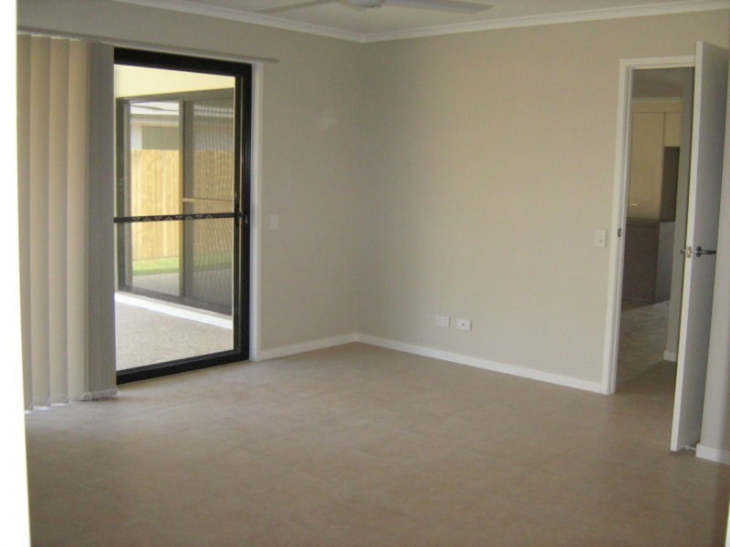 37 Chestwood Cresent, Sippy Downs QLD 4556