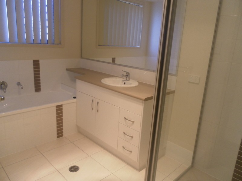 32 Ashburton Close, Sippy Downs QLD 4556