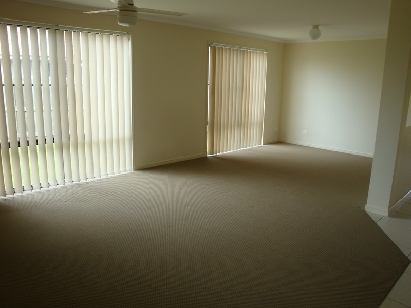 11 Davis Street, Sippy Downs QLD 4556