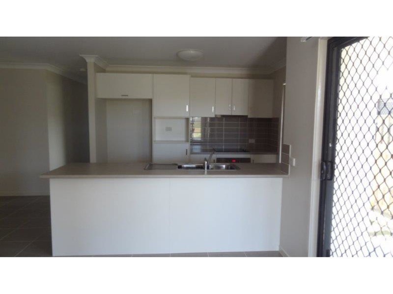 3 Henley Close, Blacks Beach QLD 4740