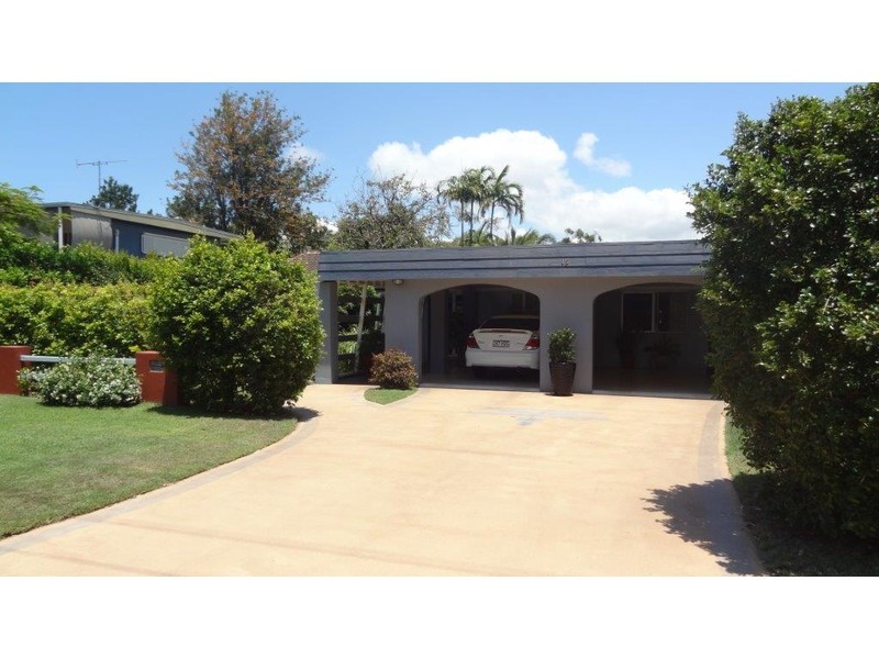 15 St Bees Avenue, Bucasia QLD 4750