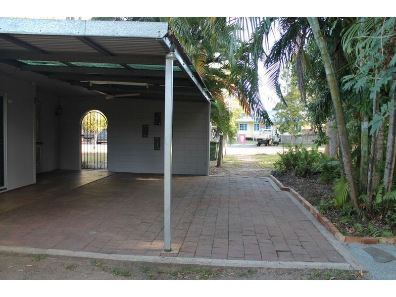 4 Cooney Street, Andergrove QLD 4740