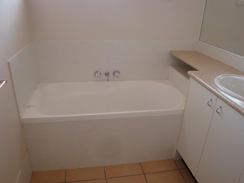 61 Statesman Circuit, Sippy Downs QLD 4556