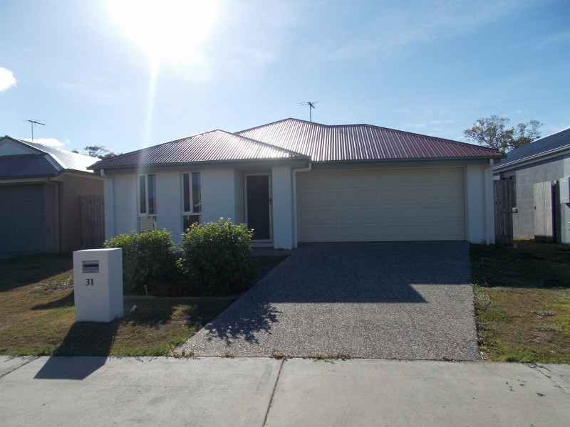 31 Scarborough Circuit, Blacks Beach QLD 4740