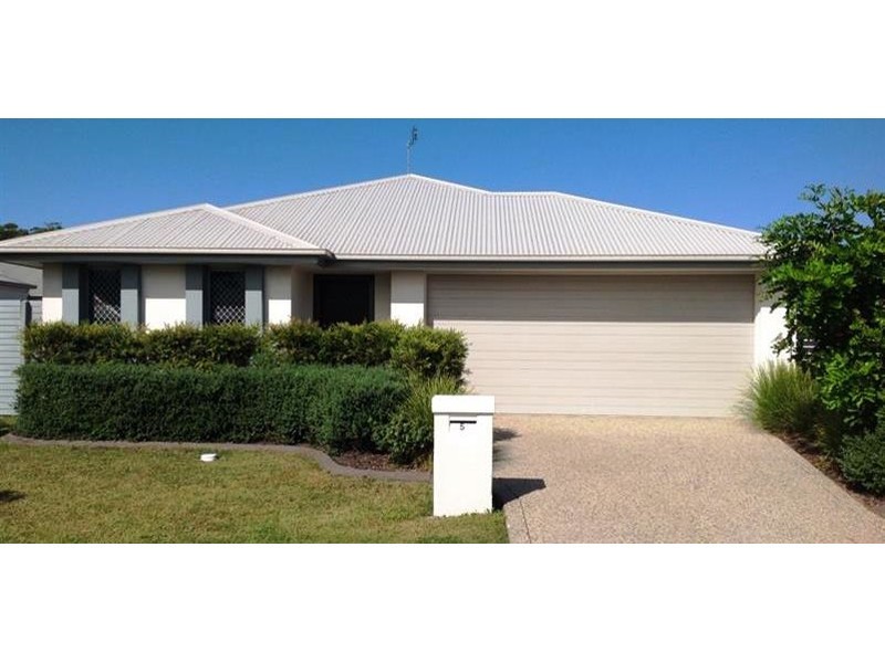 5 Cumberland Crescent, Meridan Plains QLD 4551