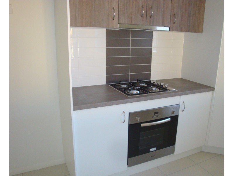 5 Cumberland Crescent, Meridan Plains QLD 4551