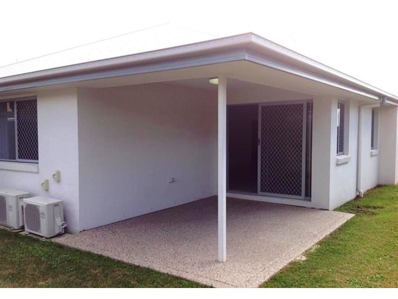 5 Cumberland Crescent, Meridan Plains QLD 4551