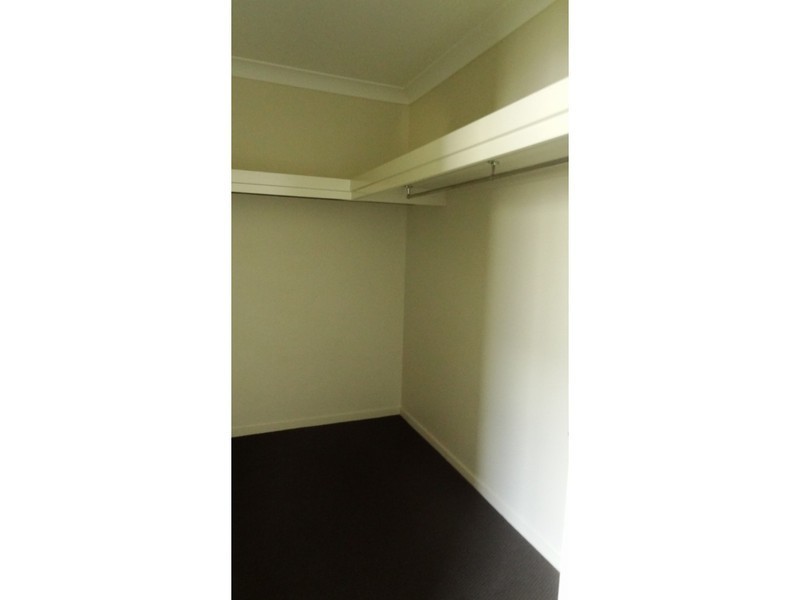 37 Scarborough Circuit, Blacks Beach QLD 4740