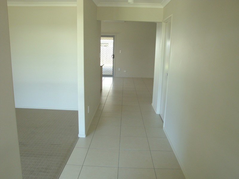 10 Silvereye Street, Sippy Downs QLD 4556