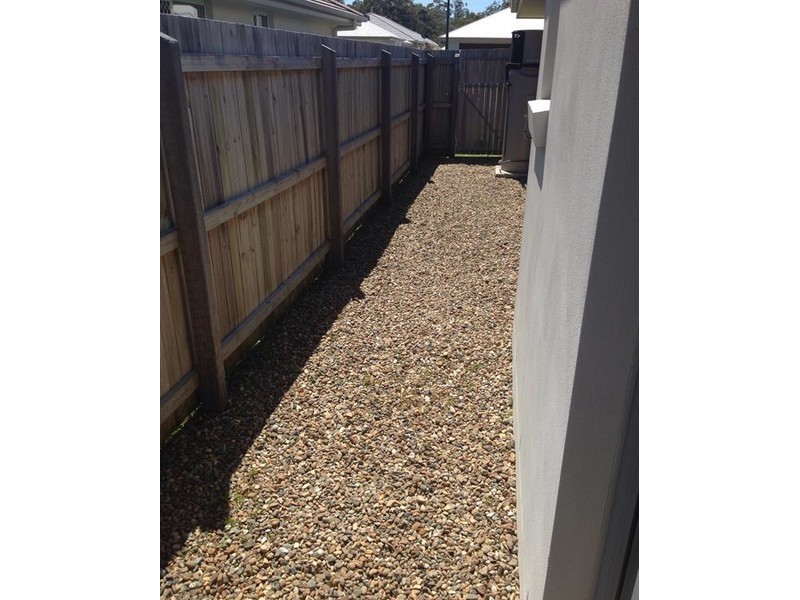 10 Silvereye Street, Sippy Downs QLD 4556